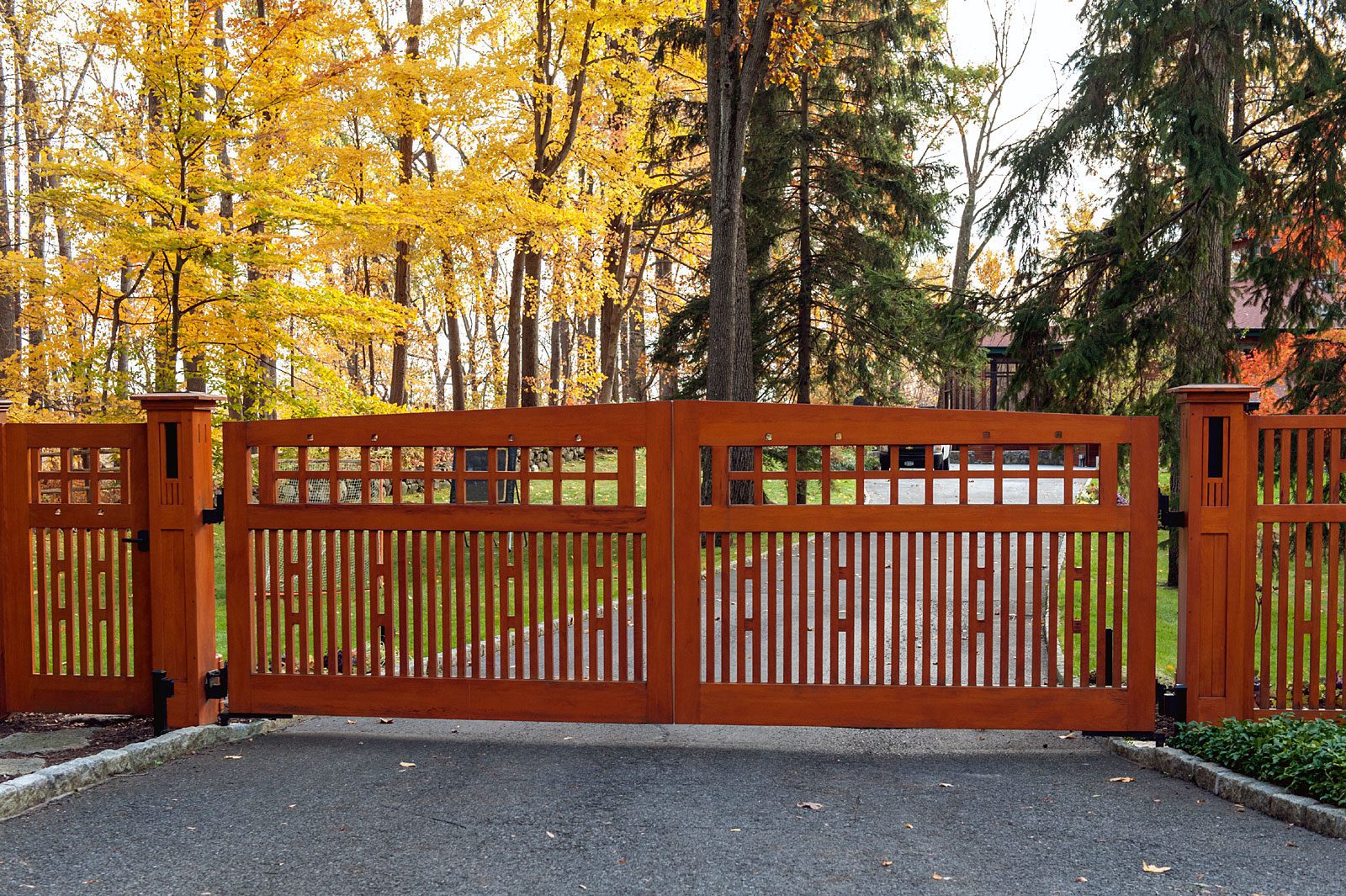 Wooden art deco gate