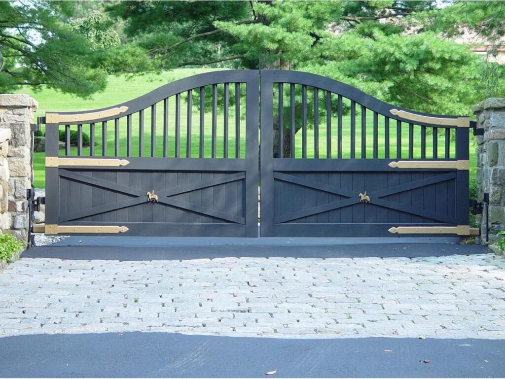 Equestrian Ranch Driveway Security Gate