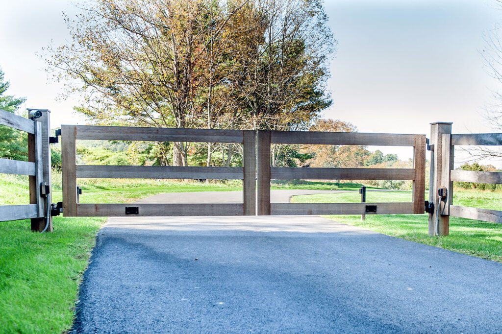 Post and Rail Wooden Driveway Gate