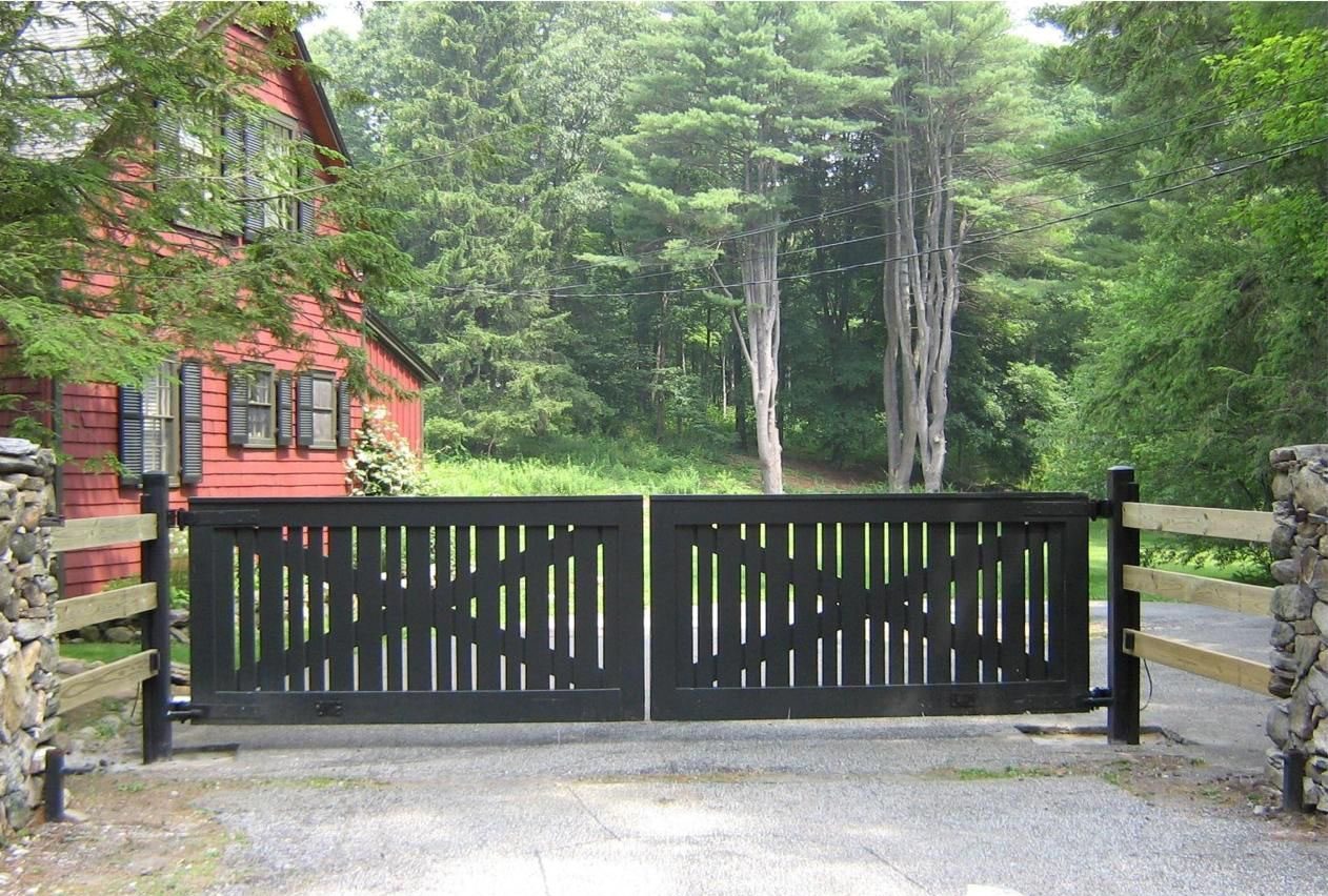 gate with black stain by Tri State Gate