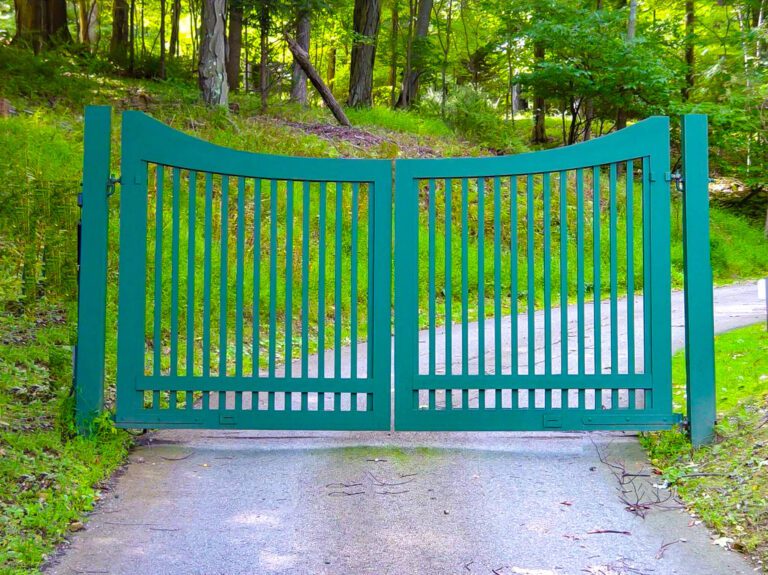 Wood driveway gate