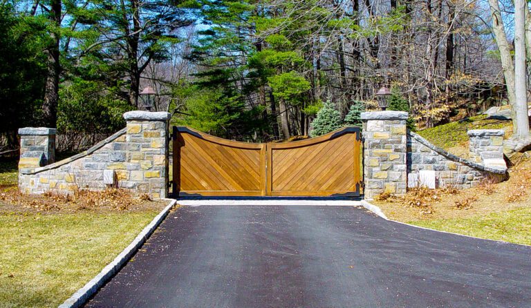 Wood driveway gate
