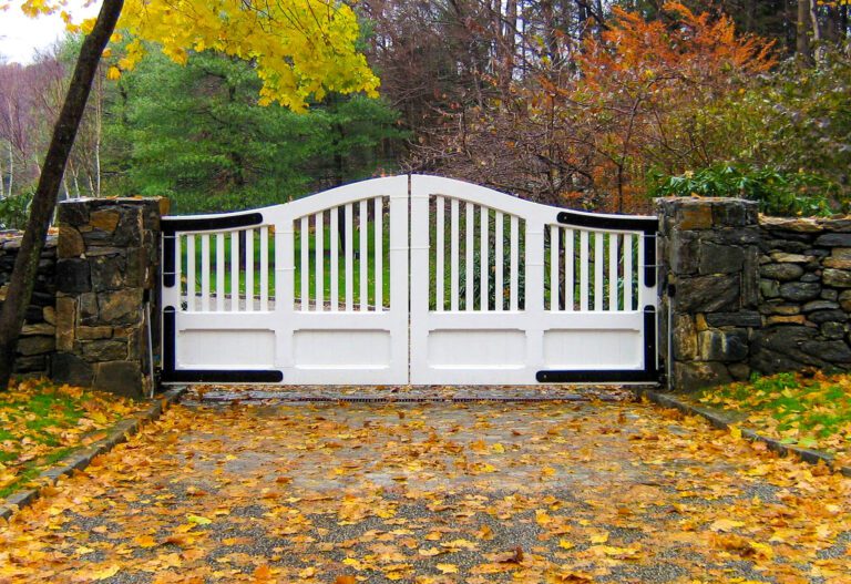 Wooden automated driveway gate