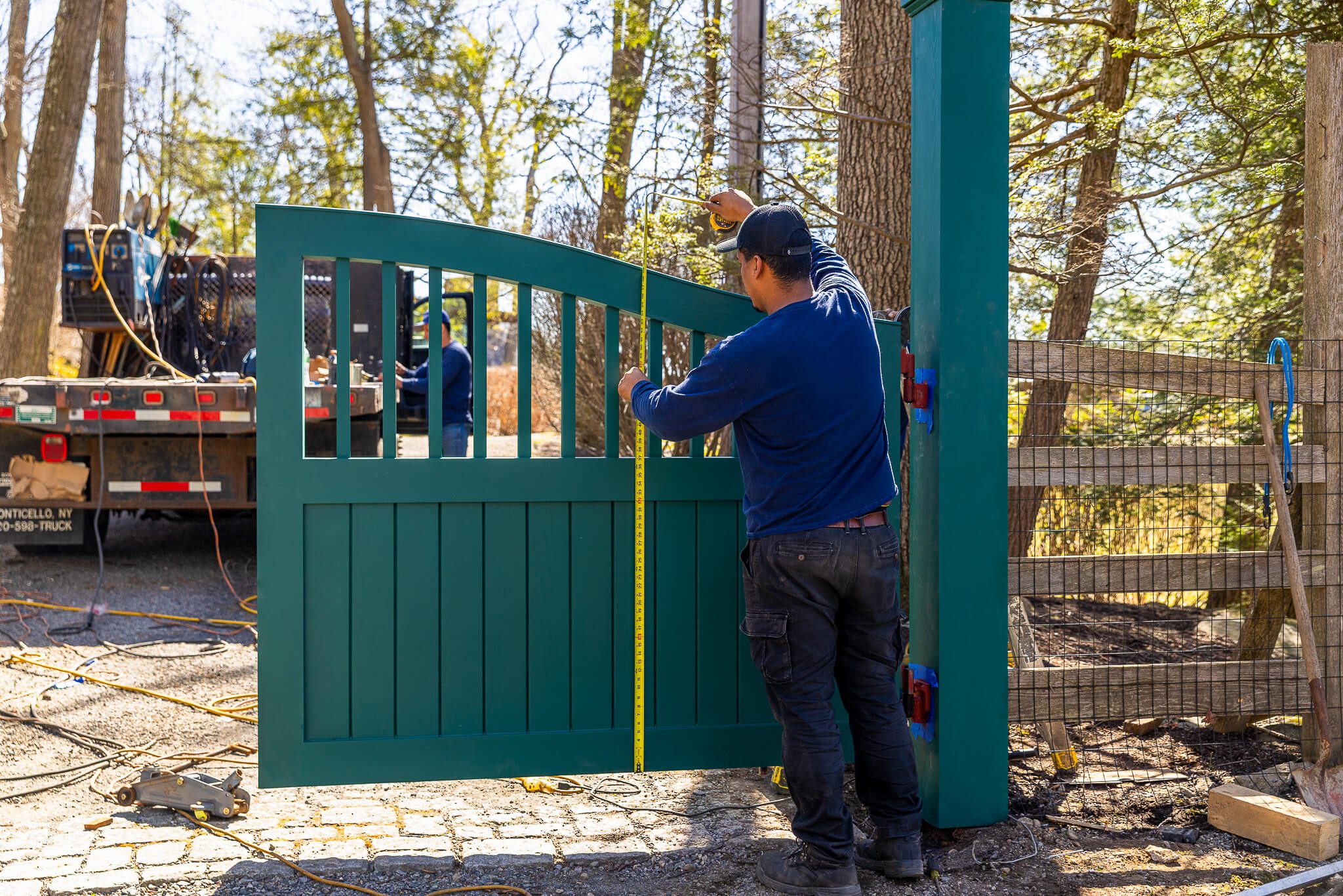 How to Choose the Right Automated Gate Company: Installer Comparison ...